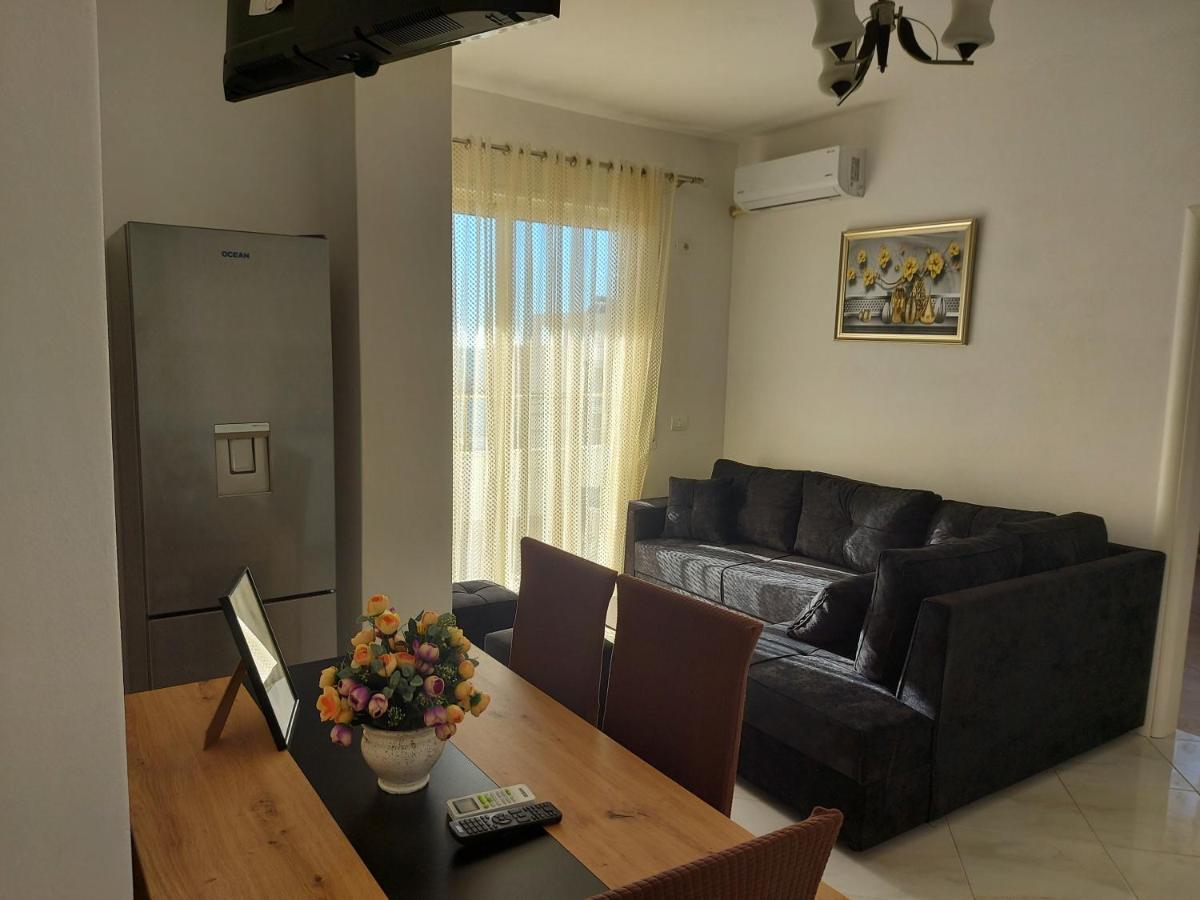 Bral Apartment 7 - Two-Bedroom With Seaview Durrës Eksteriør billede