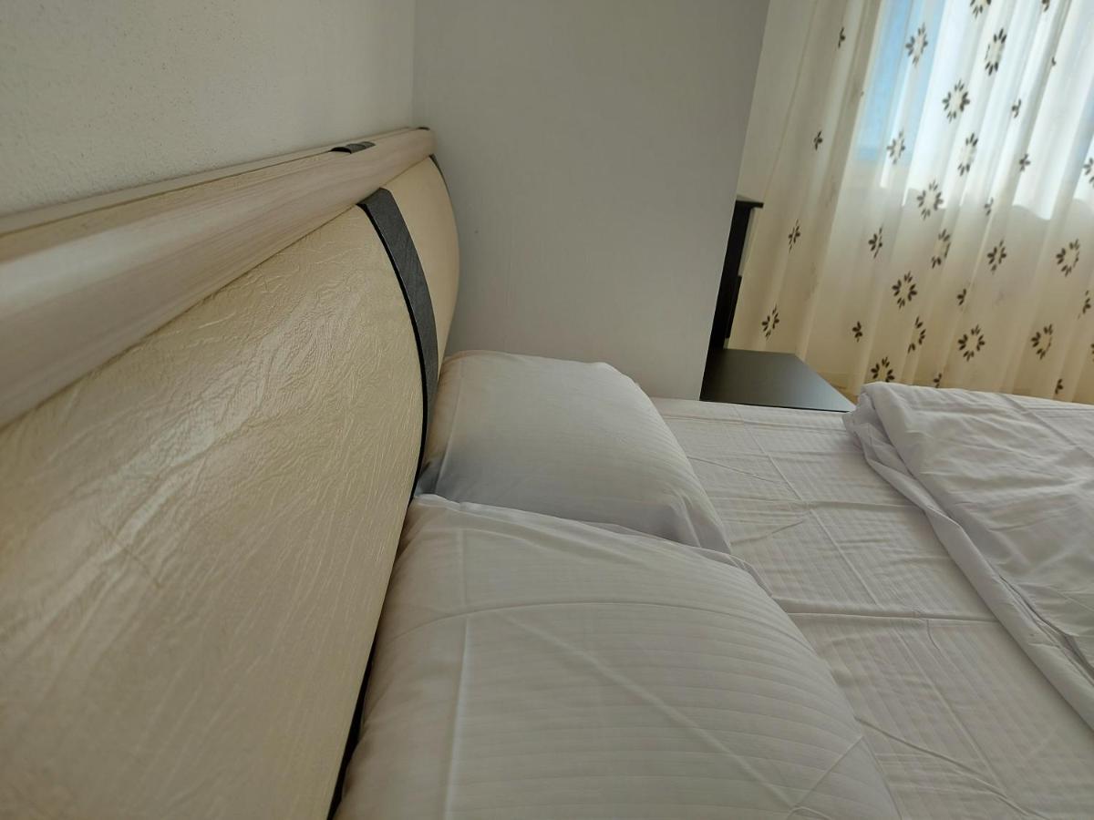 Bral Apartment 7 - Two-Bedroom With Seaview Durrës Eksteriør billede